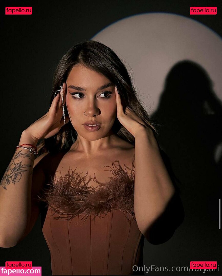 afina.divine / divine_athena Onlyfans Photo Gallery 