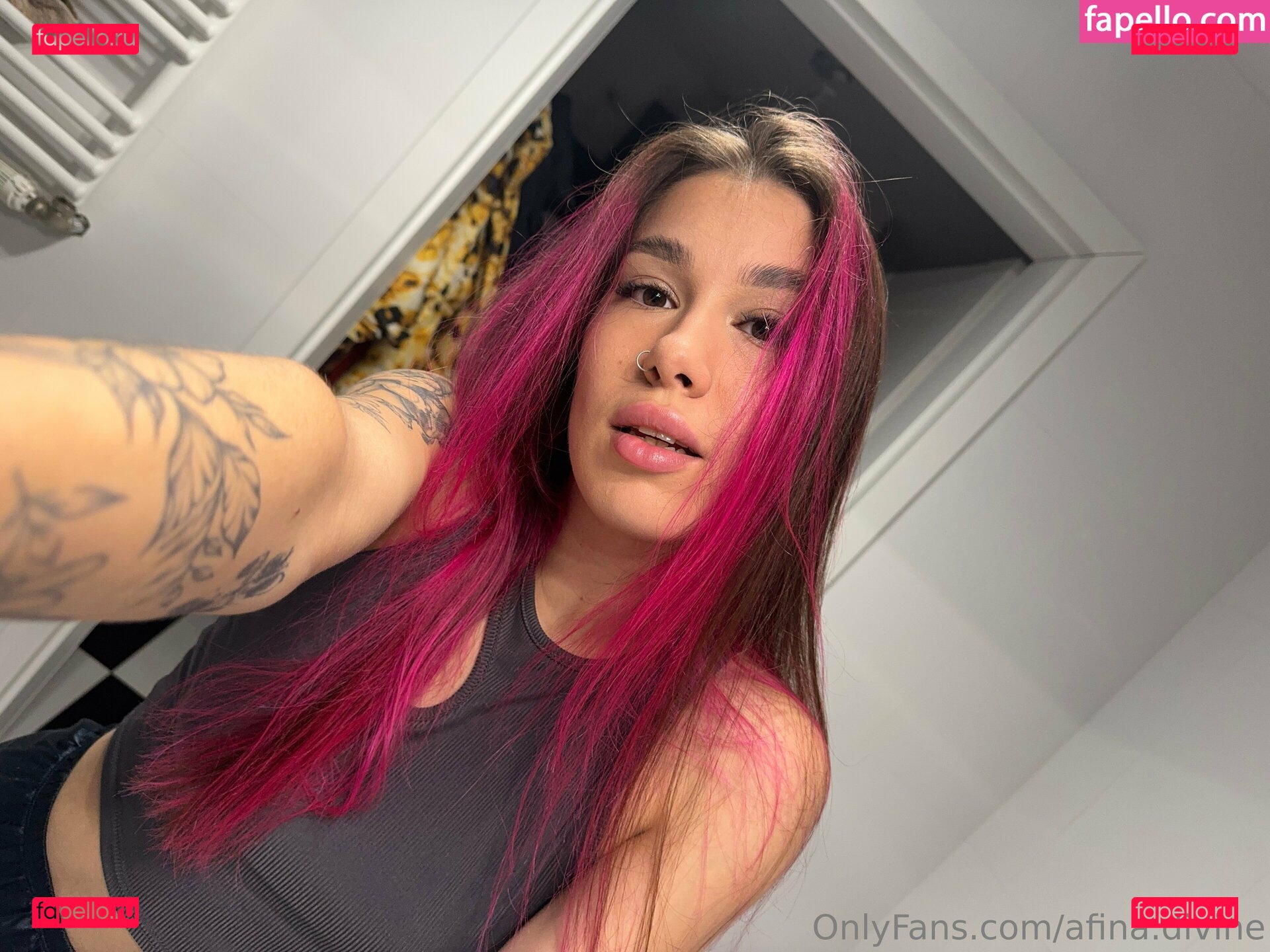 afina.divine / divine_athena Onlyfans Photo Gallery 
