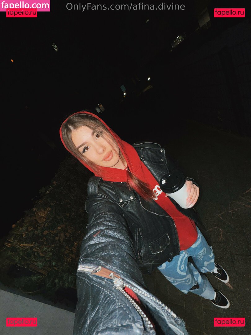 afina.divine / divine_athena Onlyfans Photo Gallery 