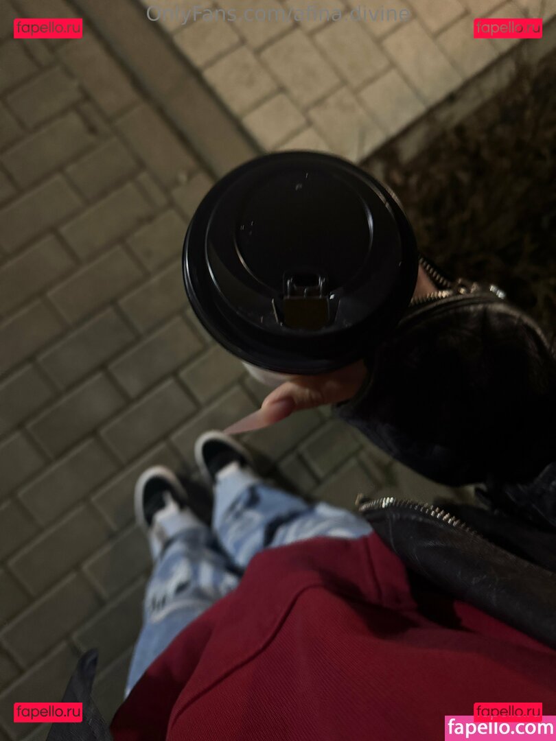 afina.divine / divine_athena Onlyfans Photo Gallery 