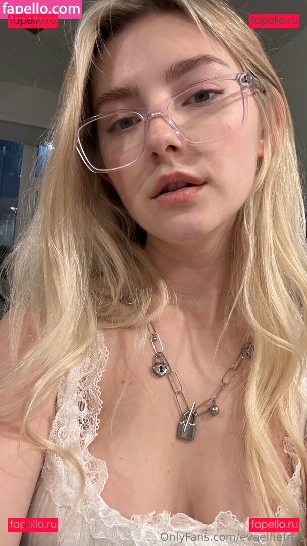 evaelfiefree / theevaelfie Onlyfans Photo Gallery 