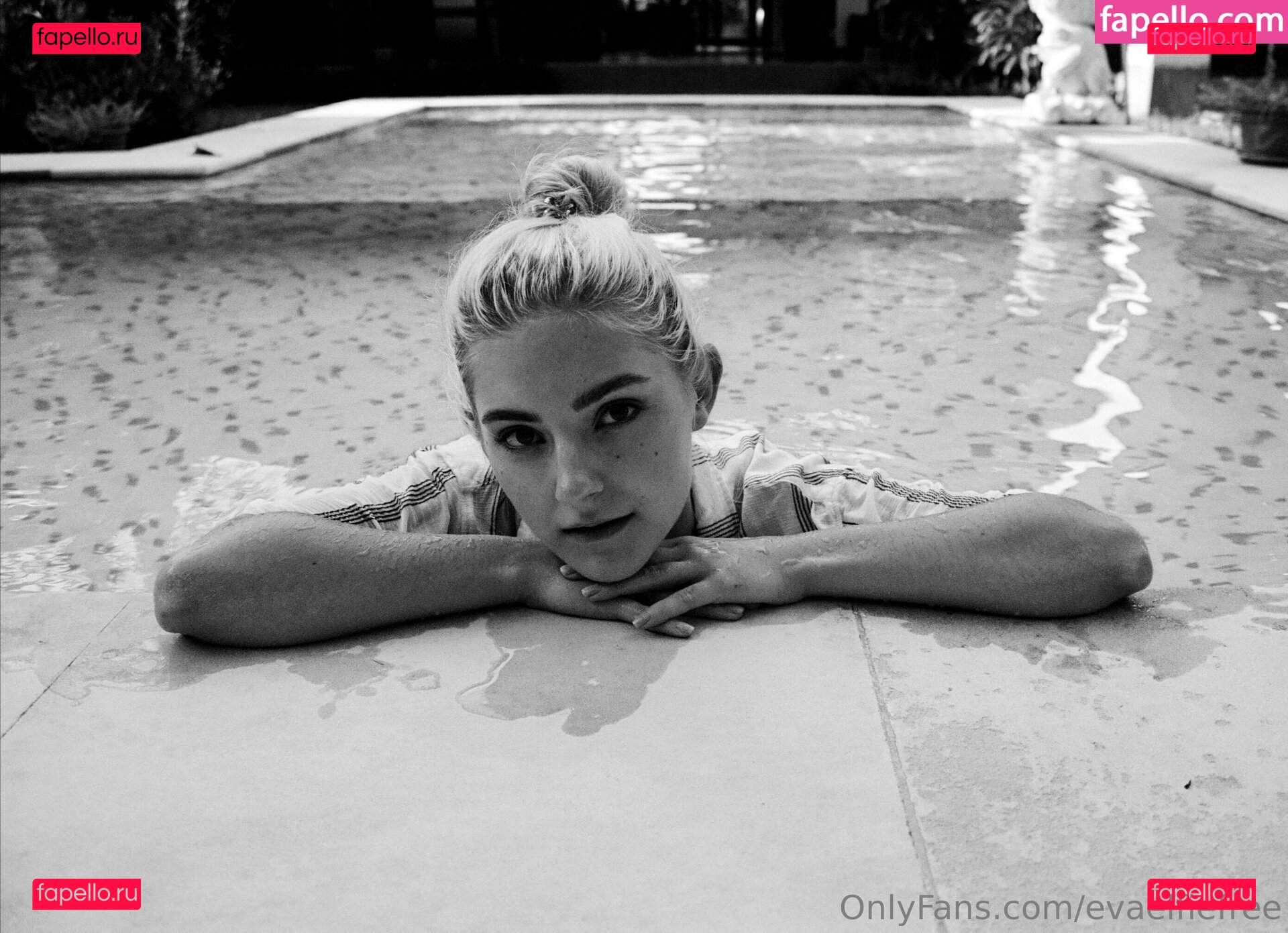 evaelfiefree / theevaelfie Onlyfans Photo Gallery 