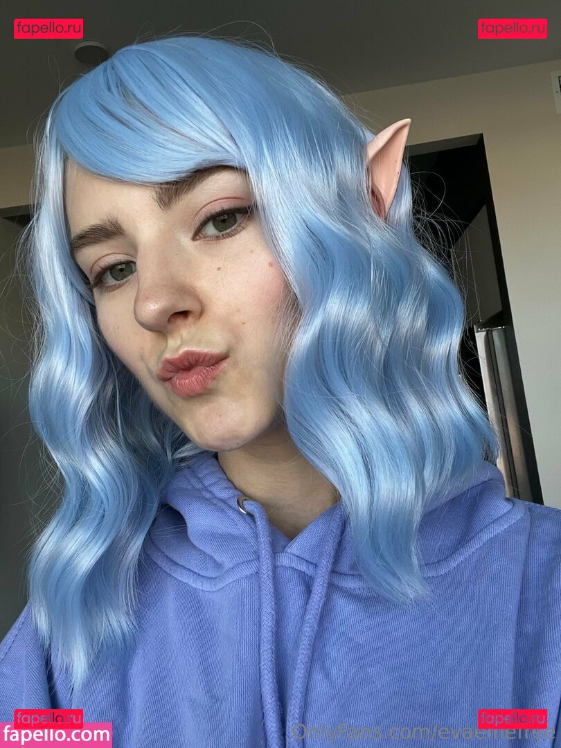 evaelfiefree / theevaelfie Onlyfans Photo Gallery 