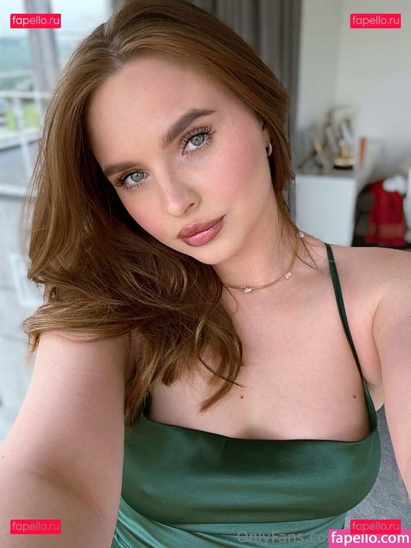 lilanaruse / lilathrills Onlyfans Photo Gallery 