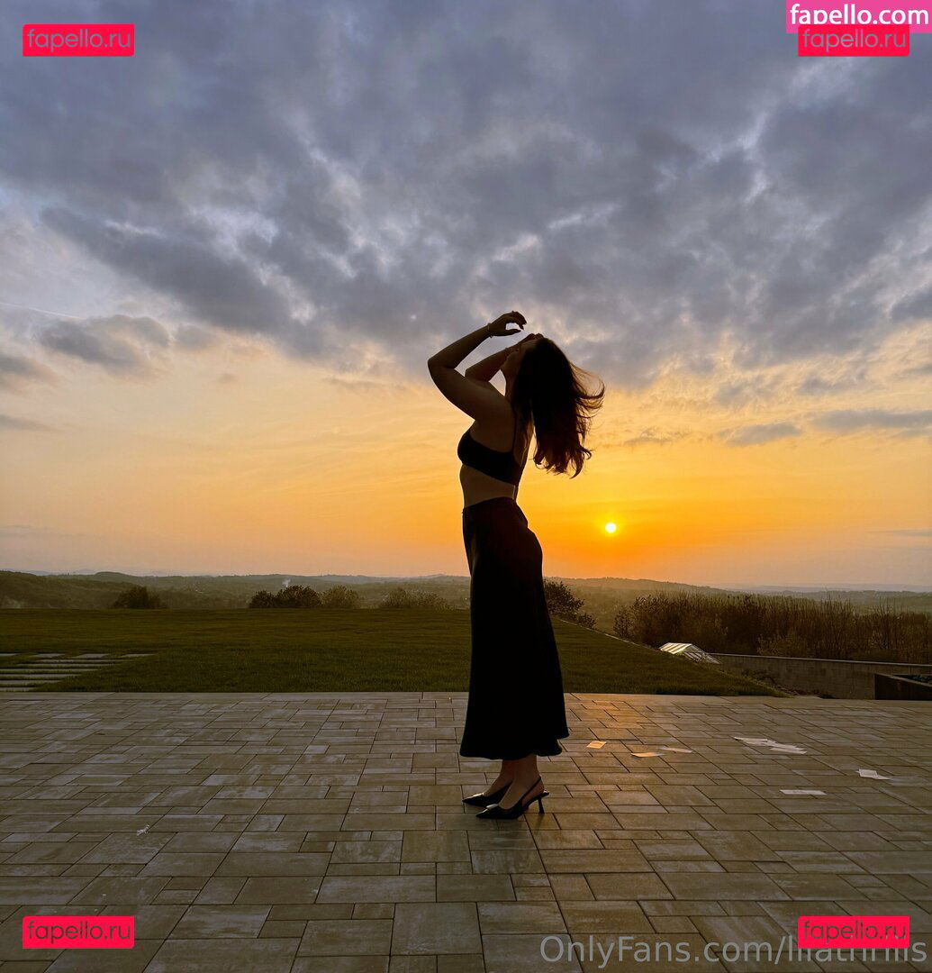 lilanaruse / lilathrills Onlyfans Photo Gallery 