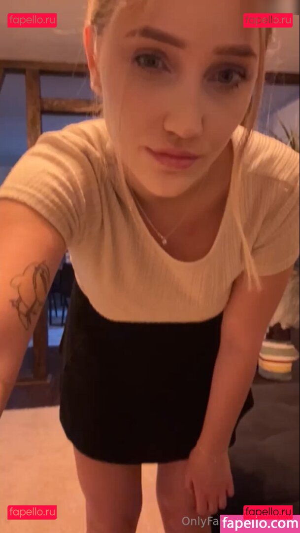 hello_lulu / lisa.lu Onlyfans Photo Gallery 