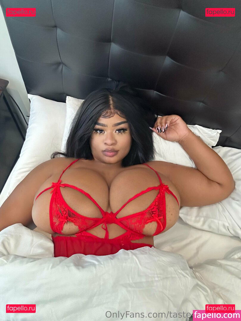 kim_mananabu / taste-kimtiddies Onlyfans Photo Gallery 