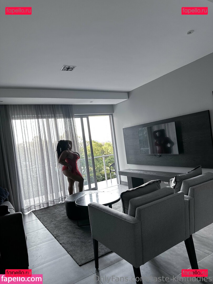 kim_mananabu / taste-kimtiddies Onlyfans Photo Gallery 