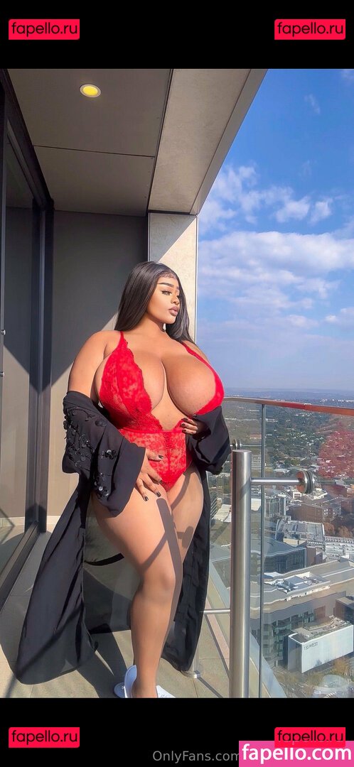 kim_mananabu / taste-kimtiddies Onlyfans Photo Gallery 