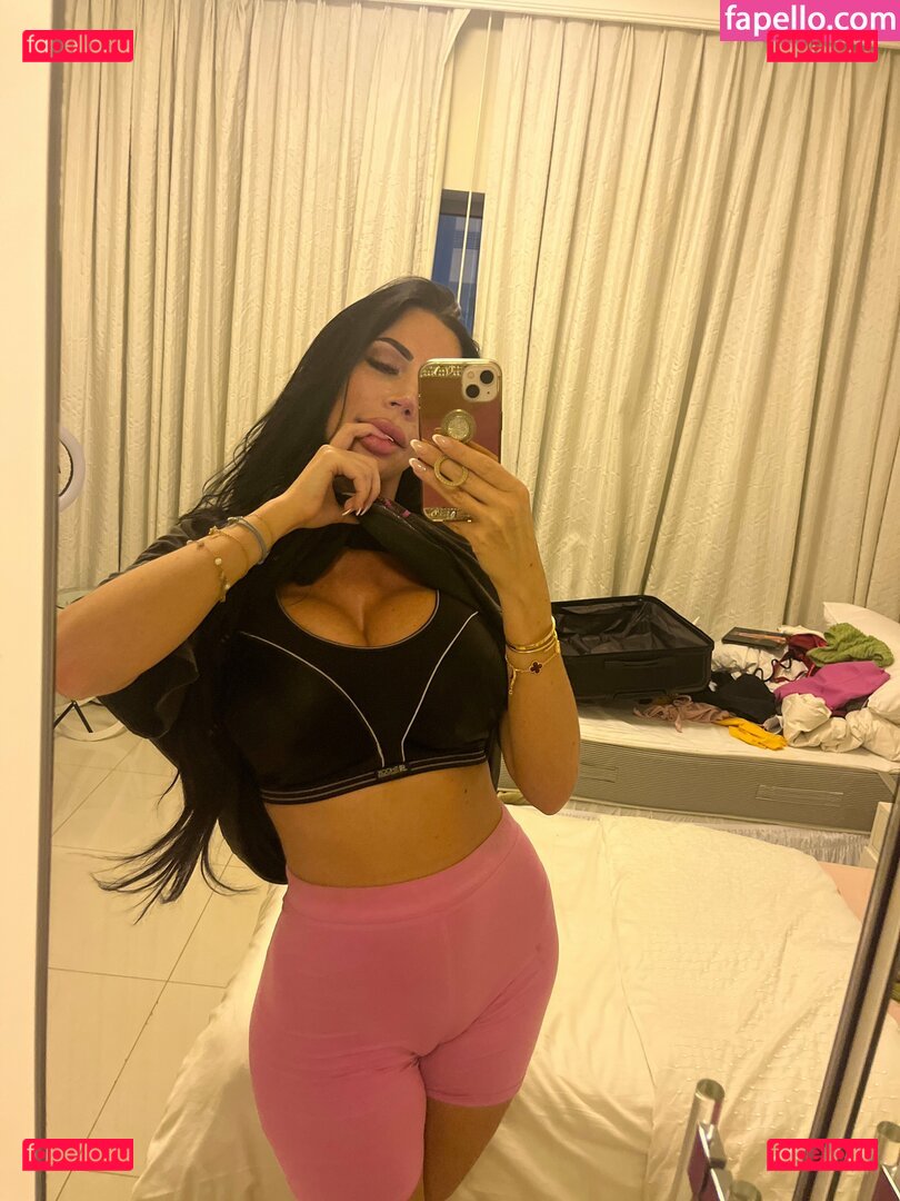 Yvonnebar2021 / yvonne_bar / yvonne_bar_ Onlyfans Photo Gallery 