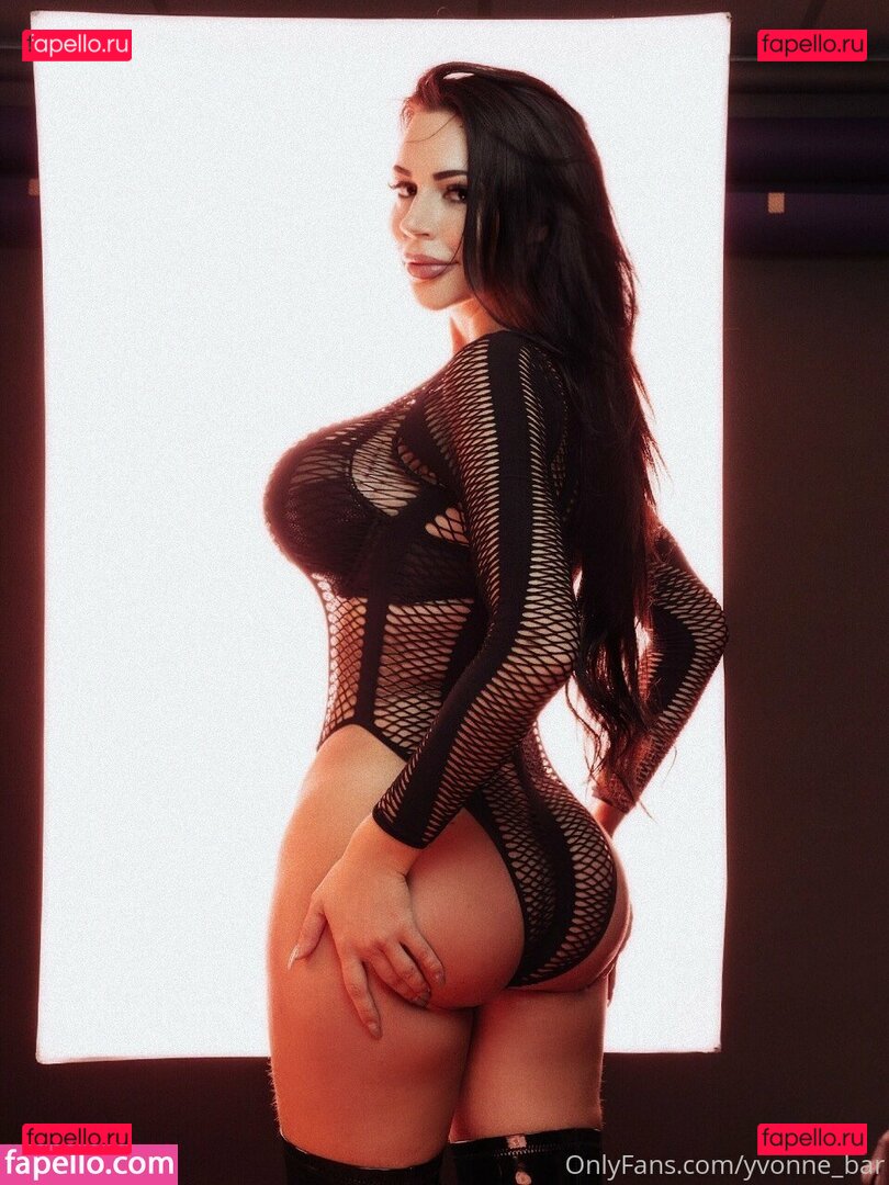 Yvonnebar2021 / yvonne_bar / yvonne_bar_ Onlyfans Photo Gallery 