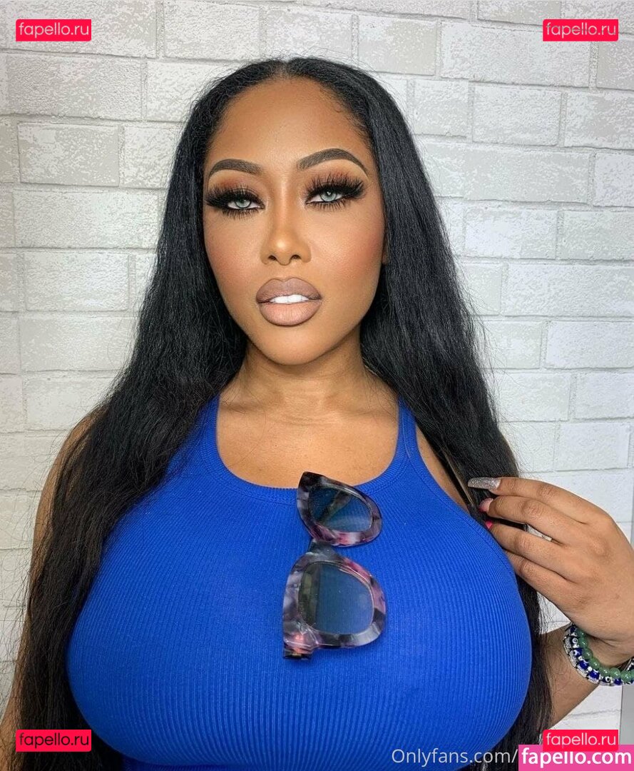 moriahmillss / thisismoriahmills Onlyfans Photo Gallery 