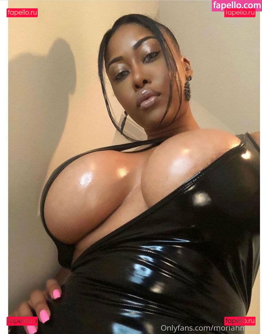 moriahmillss / thisismoriahmills Onlyfans Photo Gallery 