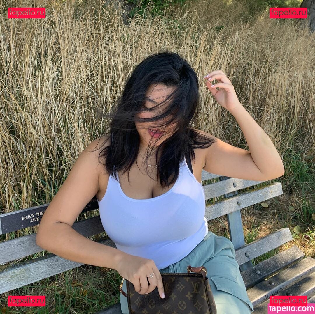 Yating / yating.art / yaying Onlyfans Photo Gallery 