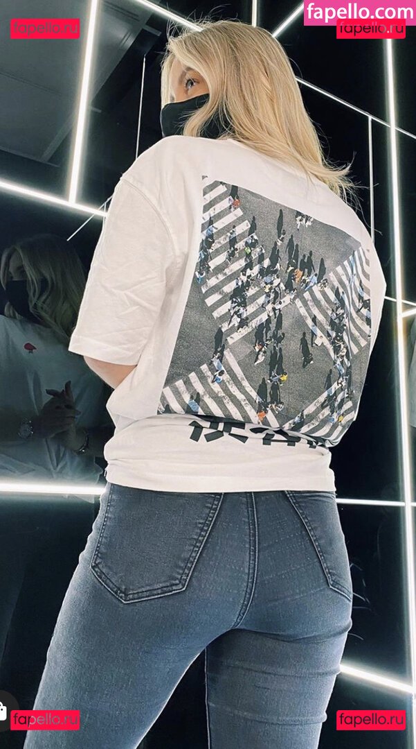 Dagi Bee / dagi.bee / dagibee Onlyfans Photo Gallery 