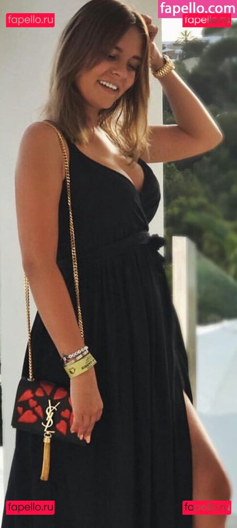 Dagi Bee / dagi.bee / dagibee Onlyfans Photo Gallery 