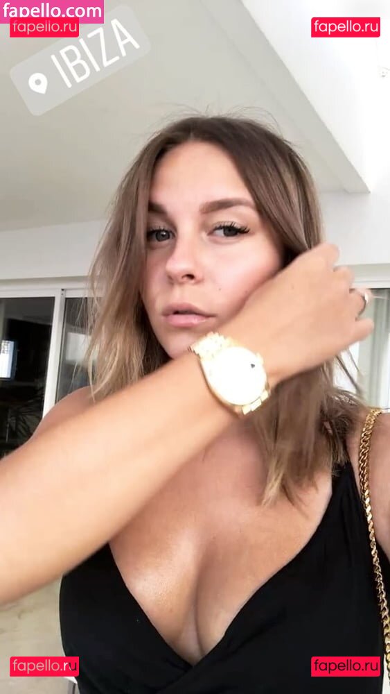 Dagi Bee / dagi.bee / dagibee Onlyfans Photo Gallery 