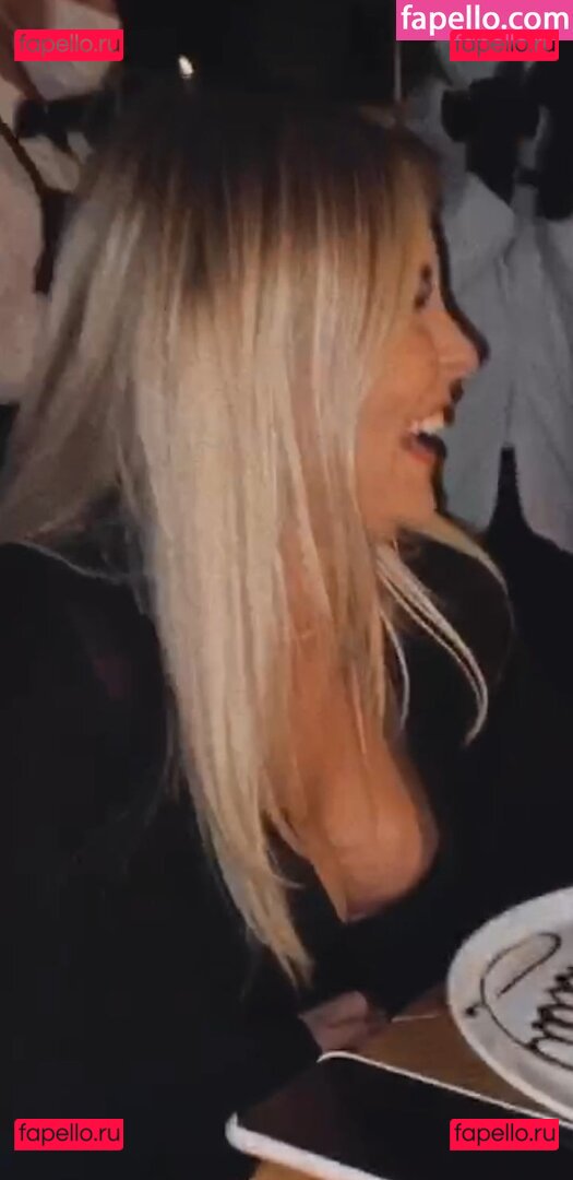 Dagi Bee / dagi.bee / dagibee Onlyfans Photo Gallery 