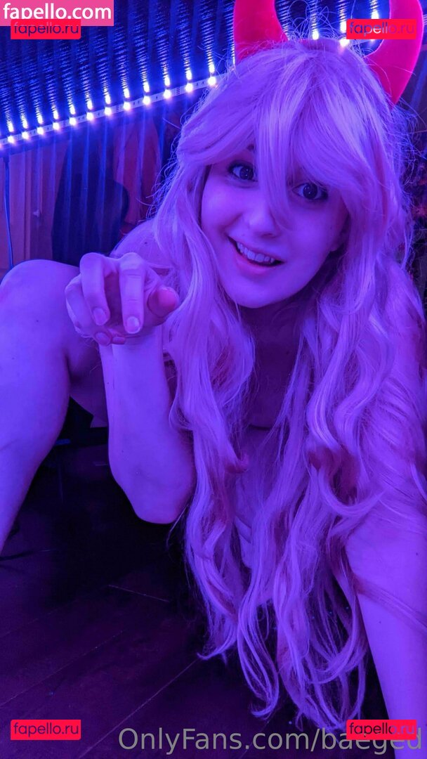 baeged / baegedcosplays Onlyfans Photo Gallery 