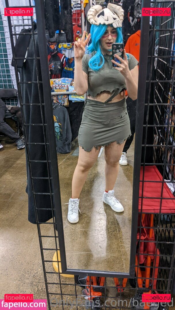 baeged / baegedcosplays Onlyfans Photo Gallery 
