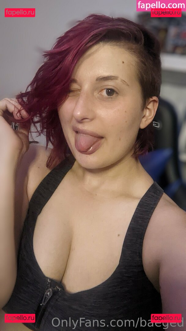 baeged / baegedcosplays Onlyfans Photo Gallery 