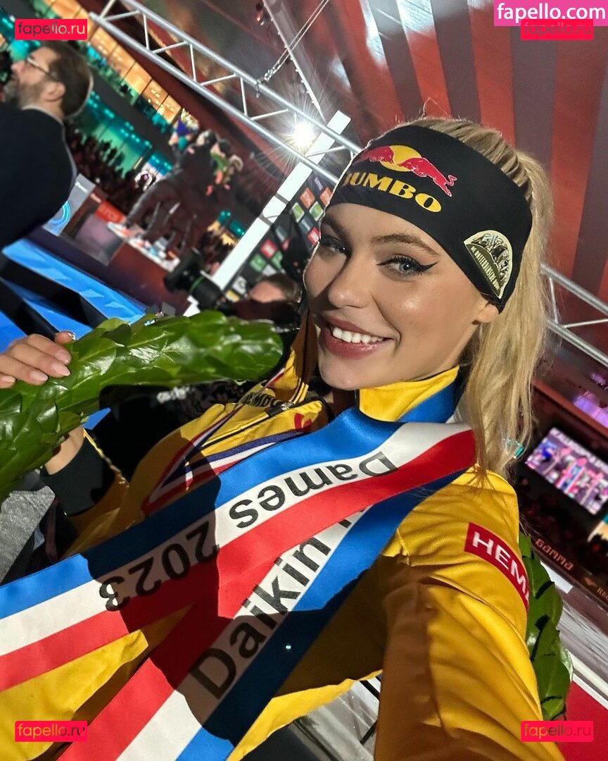 Jutta Leerdam / JuttaLeerdamSchaatsen / juttaleerdam / juttaleerdam_ Onlyfans Photo Gallery 