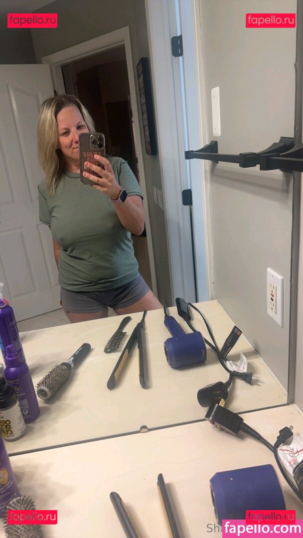 Ksplayplace / Sharedpilotswife / firstclass_upgrade Onlyfans Photo Gallery 