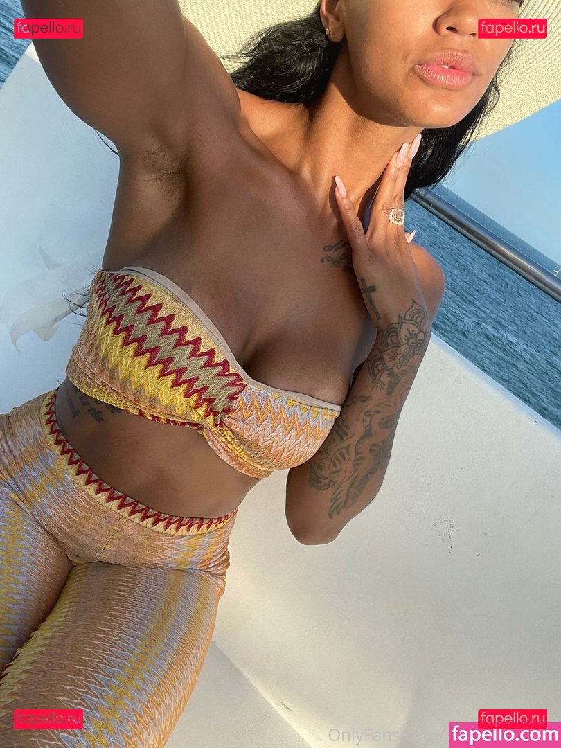 Harley Dean / TooooMuchAtOnce / harleydean / realharleyydean / thatsharleydean_ Onlyfans Photo Gallery 