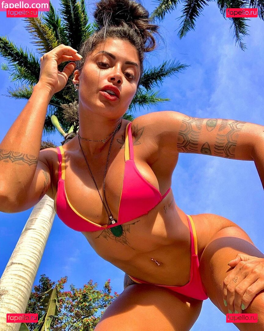 Aline Campos / Aline Riscado / soualinecampos Onlyfans Photo Gallery 