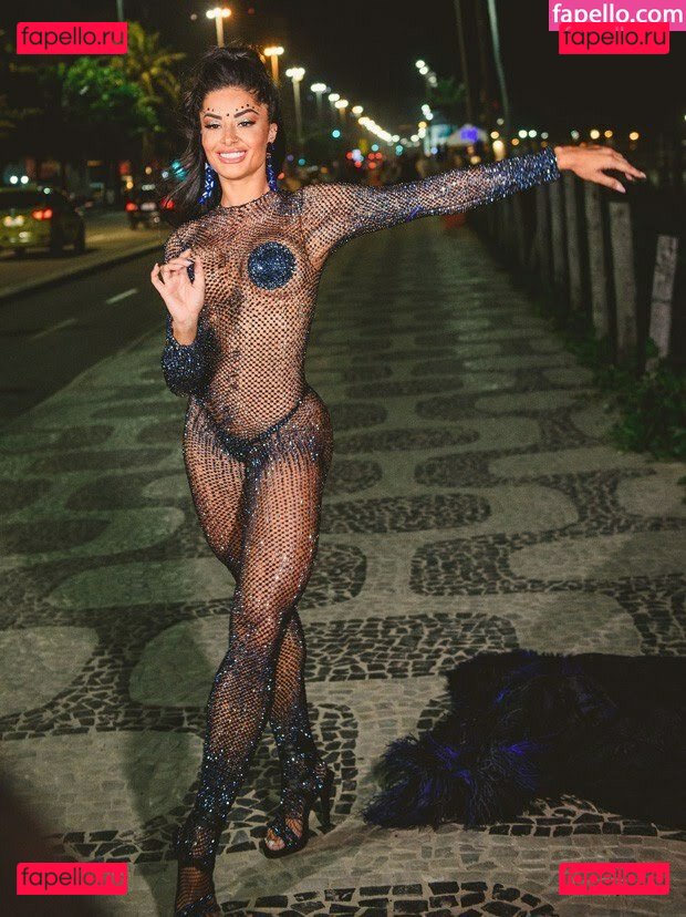 Aline Campos / Aline Riscado / soualinecampos Onlyfans Photo Gallery 