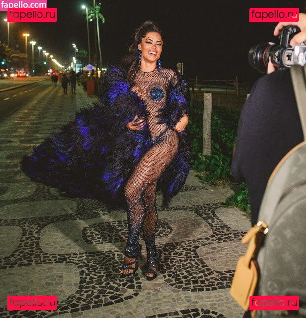 Aline Campos / Aline Riscado / soualinecampos Onlyfans Photo Gallery 