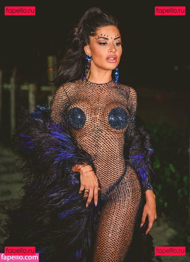 Aline Campos / Aline Riscado / soualinecampos Onlyfans Photo Gallery 