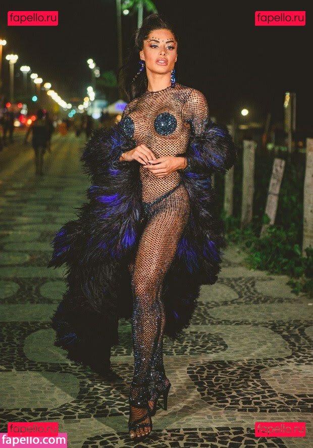 Aline Campos / Aline Riscado / soualinecampos Onlyfans Photo Gallery 