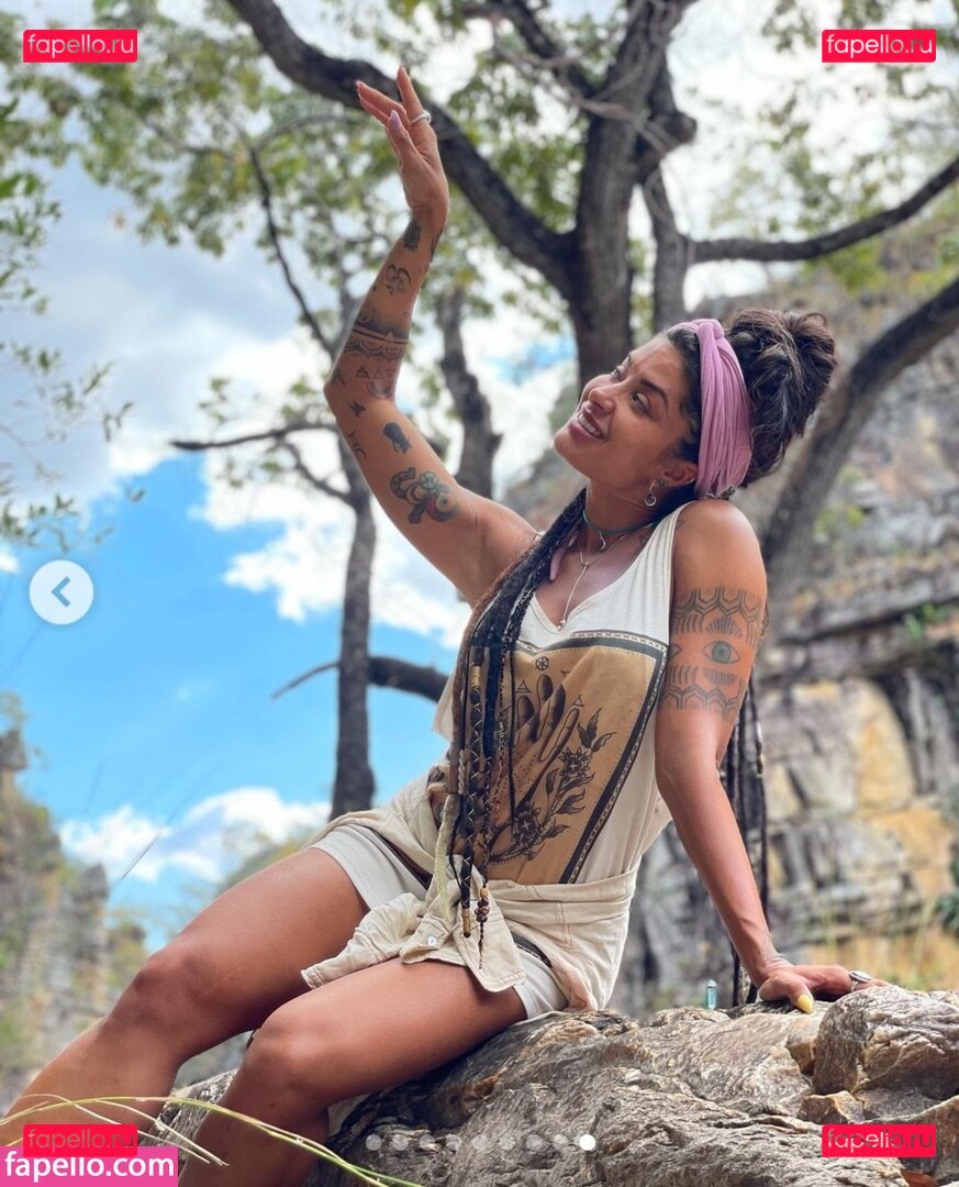 Aline Campos / Aline Riscado / soualinecampos Onlyfans Photo Gallery 