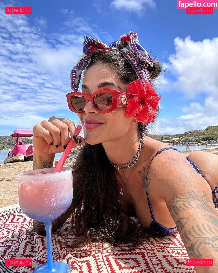 Aline Campos / Aline Riscado / soualinecampos Onlyfans Photo Gallery 