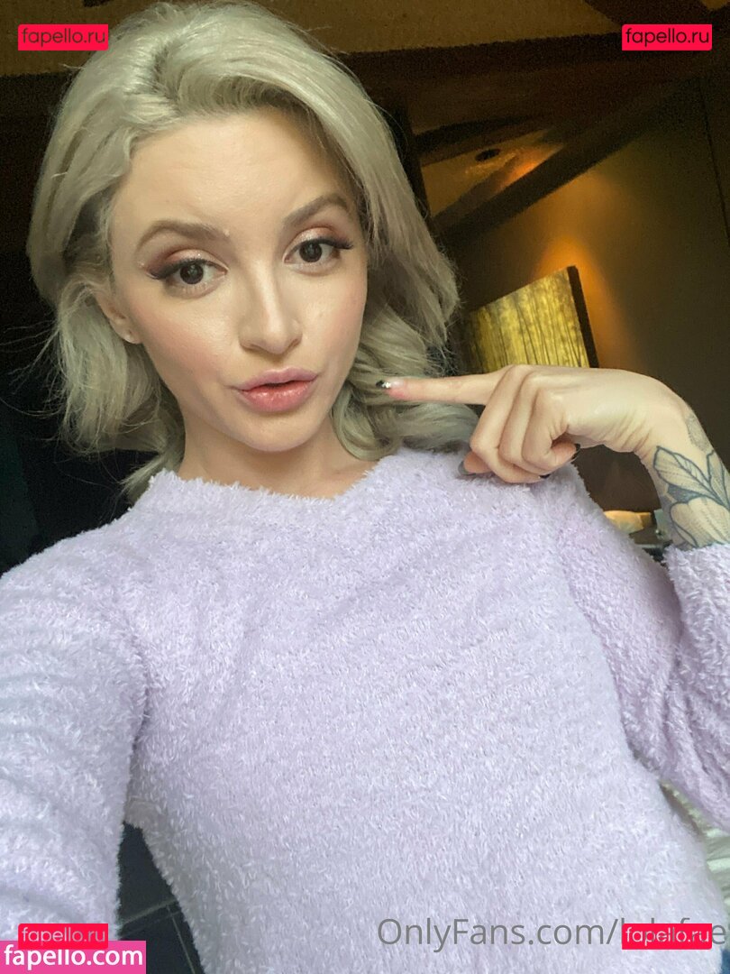 ittz_lola_ / lolafae Onlyfans Photo Gallery 