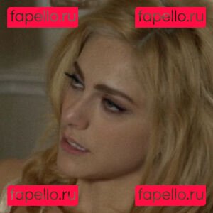 Miriam Leone / mirimeo Onlyfans Photo Gallery 