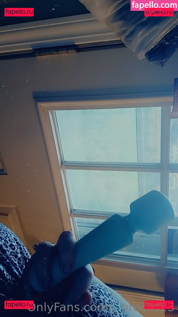 skylar_kaye / trichome_skye Onlyfans Photo Gallery 