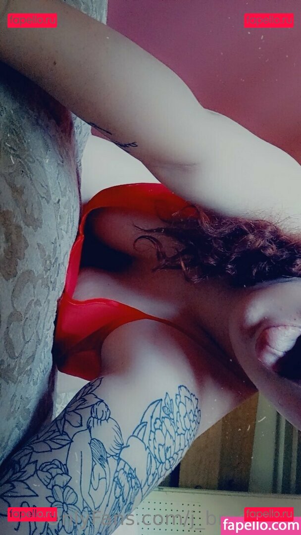 skylar_kaye / trichome_skye Onlyfans Photo Gallery 