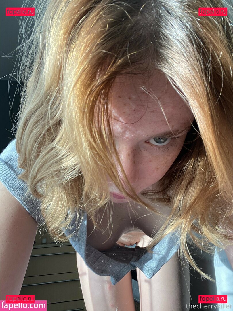 SuzieSon / charlieisomething / mymotherfvckedmickjagger / thestrawberrybutcher Onlyfans Photo Gallery 