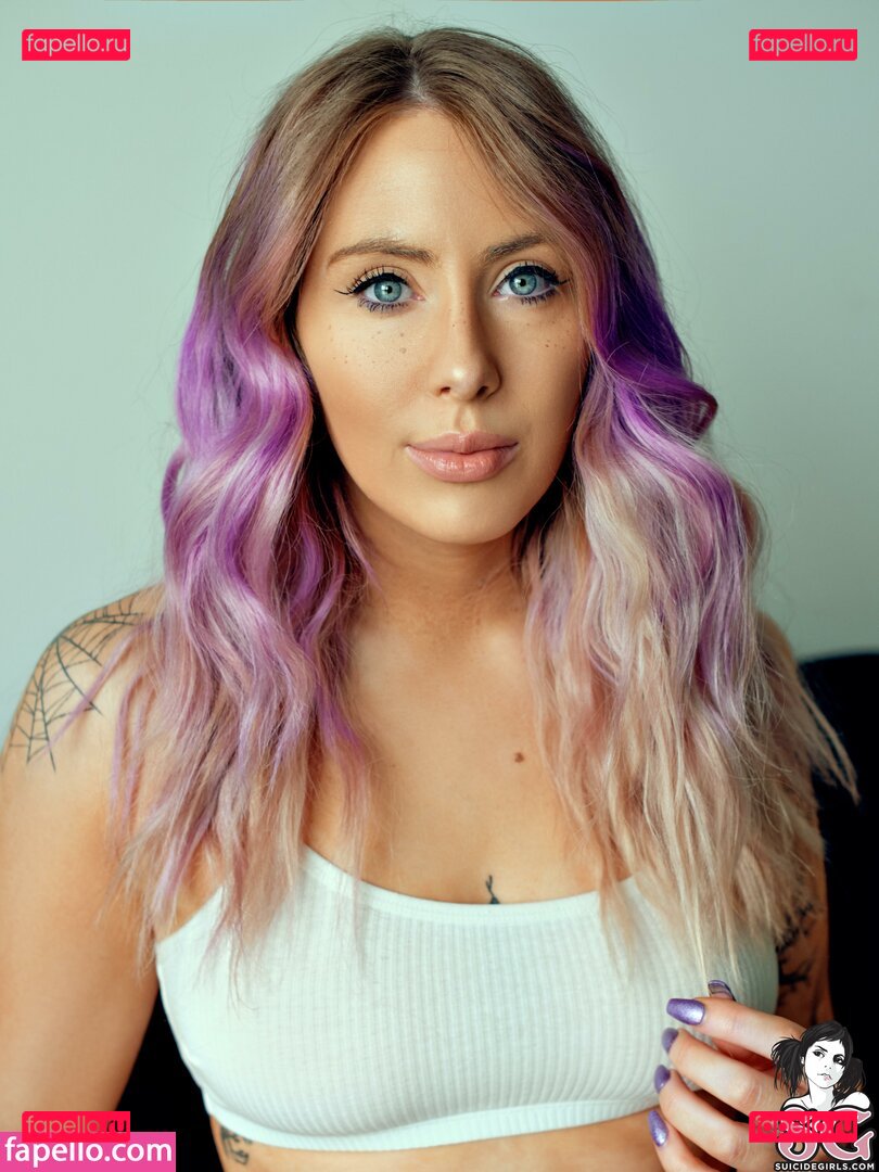 StarrGiirl5608 / dreamsg Onlyfans Photo Gallery 