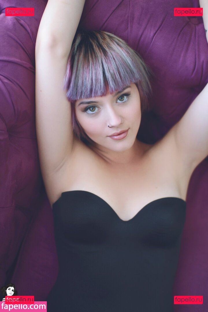 Bludegar / Tabatha Pacer / tabathapacer Onlyfans Photo Gallery 