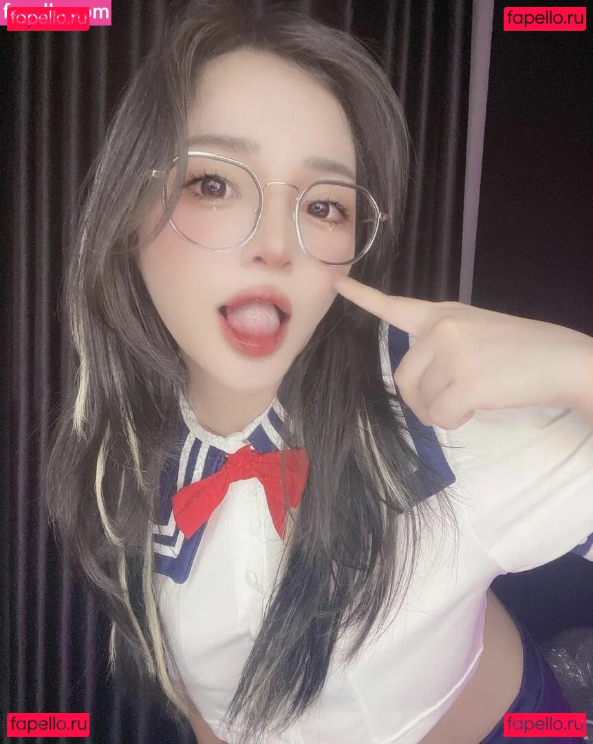 MiMi Chan Onlyfans Photo Gallery 