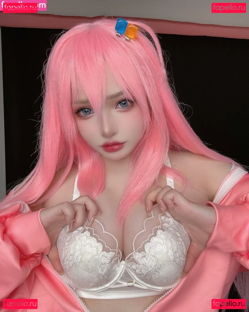 MiMi Chan Onlyfans Photo Gallery 