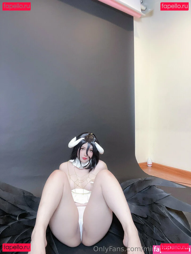 MiMi Chan Onlyfans Photo Gallery 