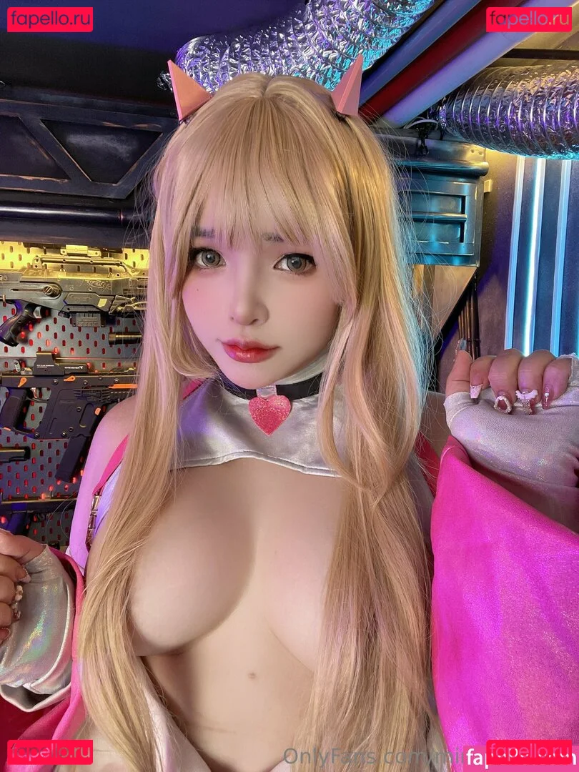 MiMi Chan Onlyfans Photo Gallery 