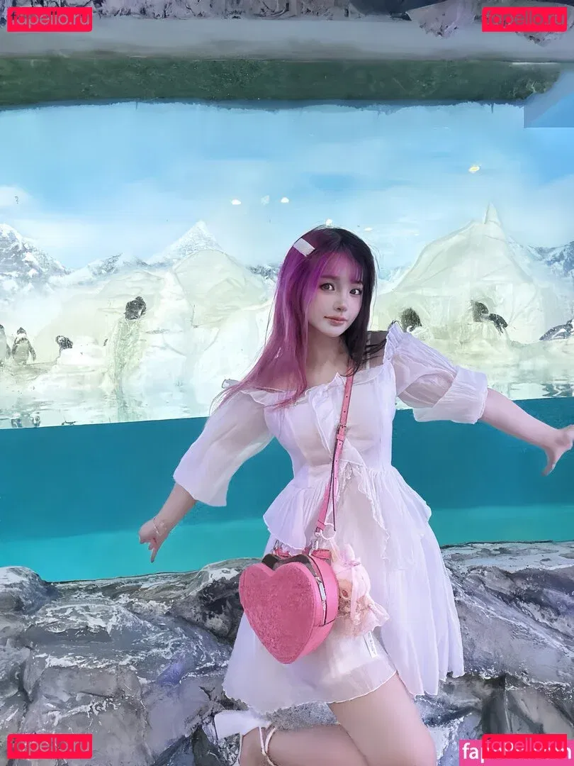 MiMi Chan Onlyfans Photo Gallery 