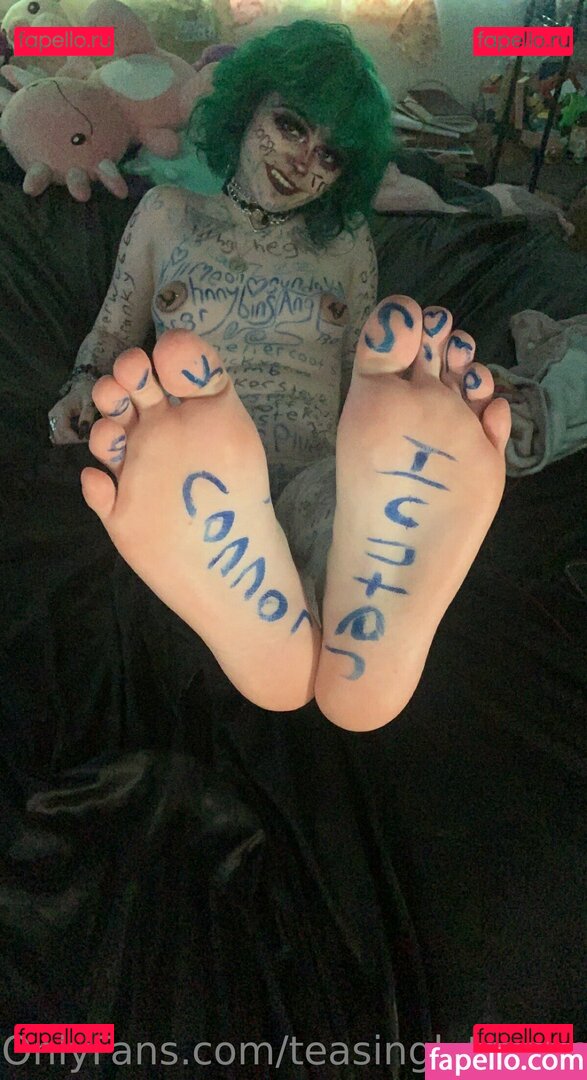 sheiscelestee / teasinglytrashed Onlyfans Photo Gallery 