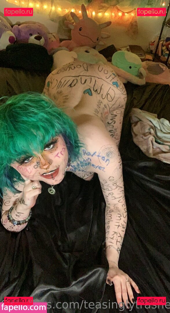 sheiscelestee / teasinglytrashed Onlyfans Photo Gallery 