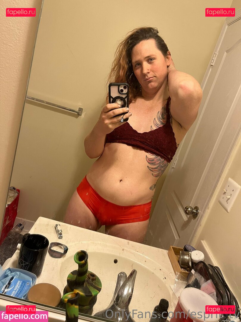 enesprit_tv / esprit_tv Onlyfans Photo Gallery 